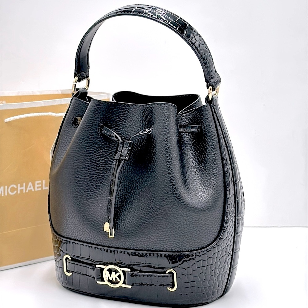 MICHAEL KORS  Reed Medium Pebbled Leather Bucket Bag Satchel Crossbody Black NWT